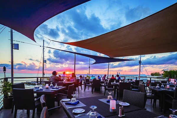 Best Seafood Restaurants in the Grand Cayman Islands